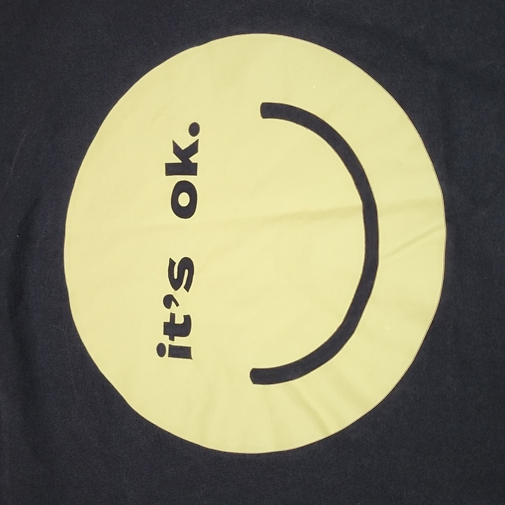 H&M IT'S OK. SMILEY FACE GRAPHIC BLACK CREW-NECK TEE-SHIRT MEDIUM